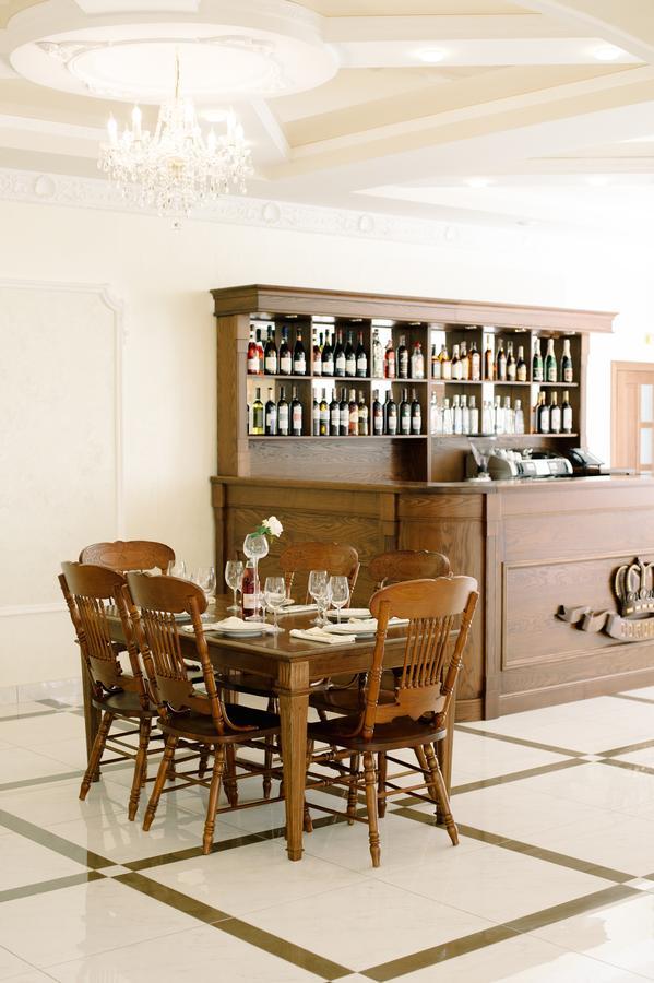 Kolybayevka Hotel Korona מראה חיצוני תמונה